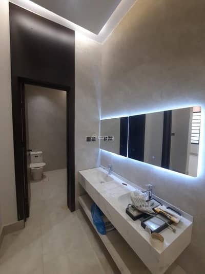 فیلا 7 غرف نوم للبيع في غرب الرياض، الرياض - فيلا للبيع في العريجاء الغربى