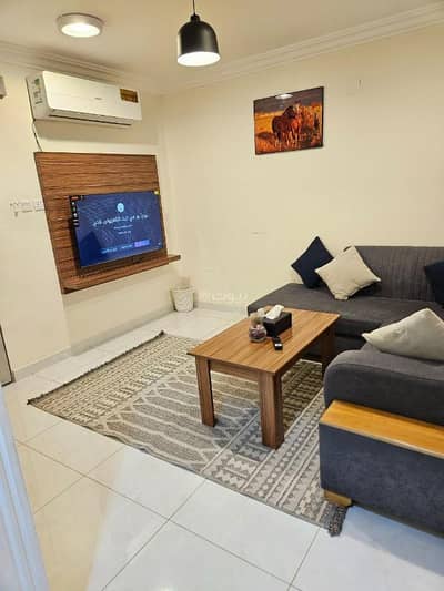 2 Bedroom Flat for Rent in North Riyadh, Riyadh - Luxury furnished apartment consisting of two bedrooms and a living room.