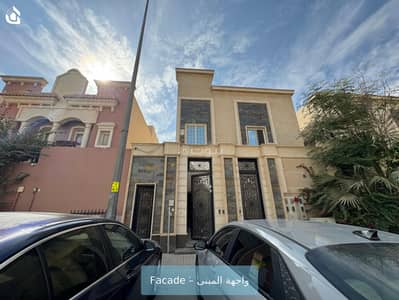 3 Bedroom Floor for Rent in North Riyadh, Riyadh - 3 Bedroom Floor For Rent in Al Taawun, Riyadh