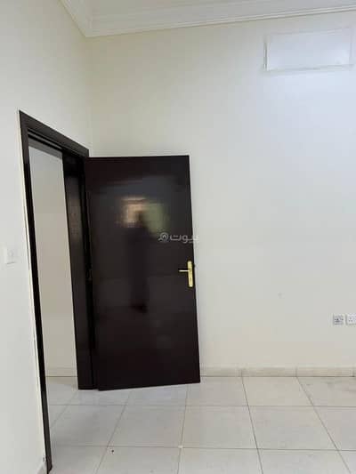 دور 4 غرف نوم للايجار في شرق الرياض، الرياض - دور للايجار في الروضة, شرق الرياض