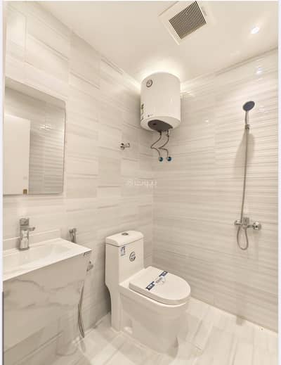 1 Bedroom Flat for Rent in North Riyadh, Riyadh - Apartment in Al-Wadi neighborhood, Royal Building