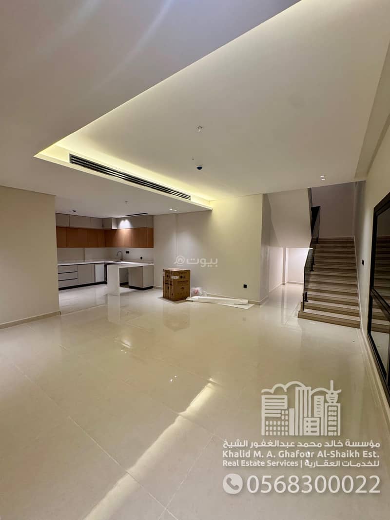 شقة دوبلكس فاخرة للإيجار في حي البندرية – الخبر