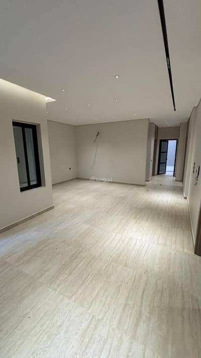 5 Bedroom Flat for Sale in King Fahd, Madina - 5-bedroom apartment for sale in King Fahd, Medina