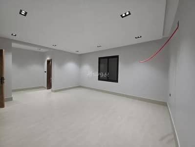 فیلا 7 غرف نوم للبيع في جنوب الرياض، الرياض - فيلا للبيع في شارع ابن المنذر, حي عكاظ, مدينة الرياض, منطقة الرياض