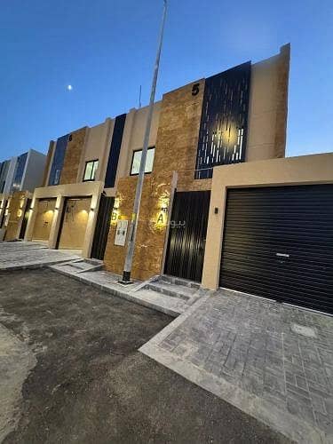 5 Bedroom Floor for Sale in East Riyadh, Riyadh - Floor For Sale in Al Rimal, Riyadh