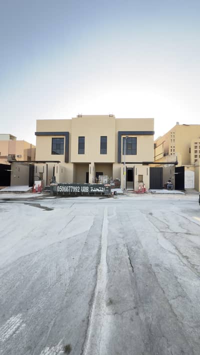 دور 3 غرف نوم للبيع في غرب الرياض، الرياض - دور للبيع في السويدي، الرياض