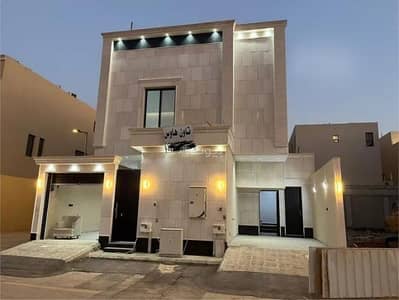 5 Bedroom Villa for Sale in East Riyadh, Riyadh - Villa For Sale in Al Janadriyah, Riyadh