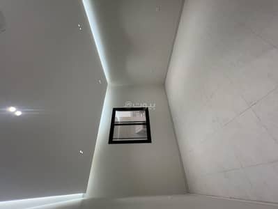 5 Bedroom Apartment for Sale in Batha Quraysh, Makkah - An apartment for sale in Batahah Quraish (560,000) with air conditioning.