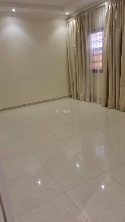 دور 3 غرف نوم للايجار في شمال الرياض، الرياض - ‏دور ‏سكني راقي بتصميم حديث في موقع مميز