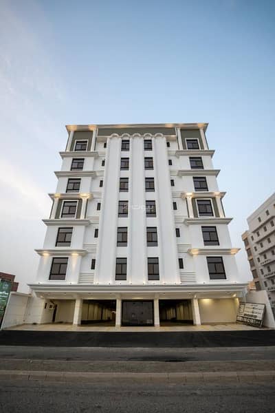3 Bedroom Apartment for Sale in North Jeddah, Jeddah - Luxury apartments for sale along Al-Haramain Road
