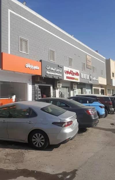 فلیٹ 4 غرف نوم للايجار في شمال الرياض، الرياض - شقة للإيجار في شارع البحر المتوسط, حي العقيق, مدينة الرياض, منطقة الرياض