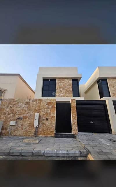 7 Bedroom Villa for Sale in Al Tahliyah, Al Khobar - Villa For Sale in Al Tahliyah, Al Khobar