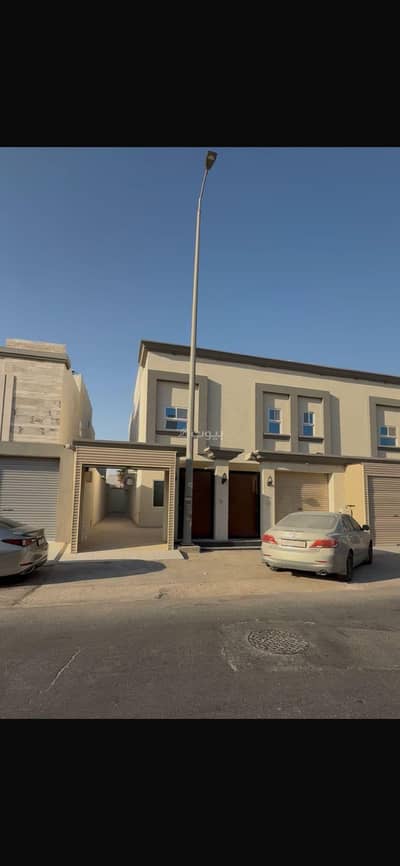5 Bedroom Apartment for Sale in Gharnatah, Al Hofuf Eastern Region - Duplex Apartment for Sale in Gharnatah, Al Hofuf Eastern Region