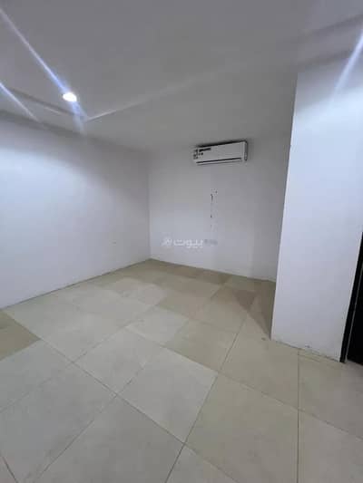 Room for Rent in East Riyadh, Riyadh - Room For Rent in Al Rimal, Riyadh