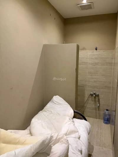 Room for Rent in East Riyadh, Riyadh - Room For Rent in Al Khaleej, Riyadh