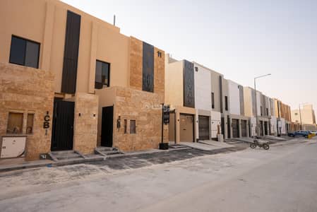 3 Bedroom Apartment for Sale in East Riyadh, Riyadh - Apartment in East Riyadh，Al Rimal 3 bedrooms 660000 SAR - 87826714
