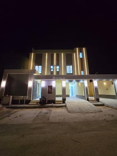 دور 4 غرف نوم للبيع في جنوب الرياض، الرياض - دور للبيع في عكاظ، جنوب الرياض