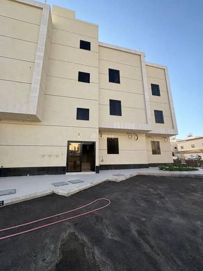 5 Bedroom Flat for Sale in Tayba, Madina - Apartment in Tayba 5 bedrooms 700000 SAR - 87758989