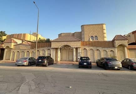 فیلا 4 غرف نوم للبيع في شرق الرياض، الرياض - فيلا للبيع في النهضة، الرياض