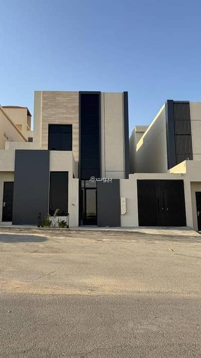 6 Bedroom Villa for Sale in West Riyadh, Riyadh - Villa For Sale in Al Mahdiyah, Riyadh