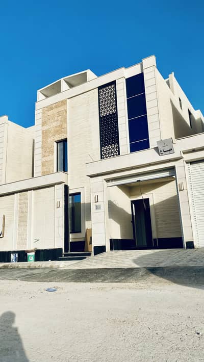 5 Bedroom Villa for Sale in South Riyadh, Riyadh - Villa in South Riyadh，Okaz 5 bedrooms 1350000 SAR - 87750817