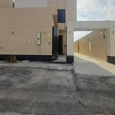 دور 3 غرف نوم للبيع في شرق الرياض، الرياض - دور للبيع في حي البيان