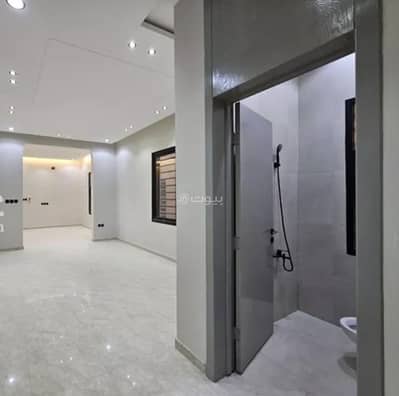 4 Bedroom Floor for Sale in South Riyadh, Riyadh - Floor For Sale in Okaz, Riyadh