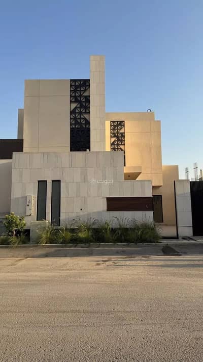 5 Bedroom Villa for Sale in West Riyadh, Riyadh - Villa For Sale in Al Mahdiyah, Riyadh