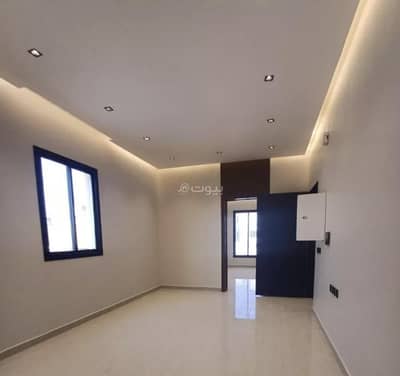 دور 5 غرف نوم للبيع في شرق الرياض، الرياض - دور للبيع في شارع علي العصامي, حي البيان, مدينة الرياض, منطقة الرياض