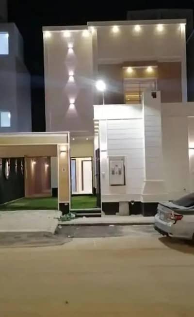 5 Bedroom Villa for Sale in West Riyadh, Riyadh - Villa in Tuwaiq