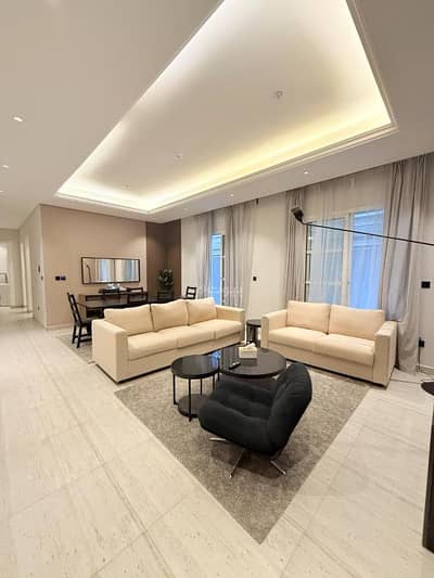 شقة 3 غرف نوم للايجار في شمال الرياض، الرياض - شقة للإيجار في شارع الأمير فهد بن محمد بن عبدالعزيز, حي الملقا, مدينة الرياض, منطقة الرياض