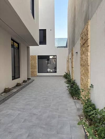 فیلا 5 غرف نوم للبيع في غرب الرياض، الرياض - فيلا للبيع في شارع أحمد مفتي المكي الحنفي, حي المهدية, مدينة الرياض, منطقة الرياض