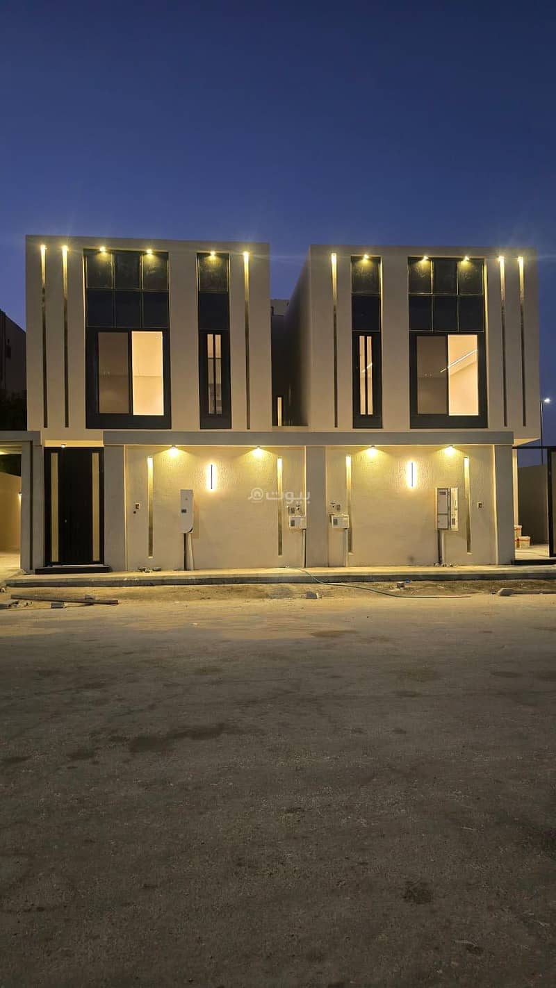 For sale: a villa duplex in neighborhood 8/14, an area close to Sehat and Jash, Dammam suburb.