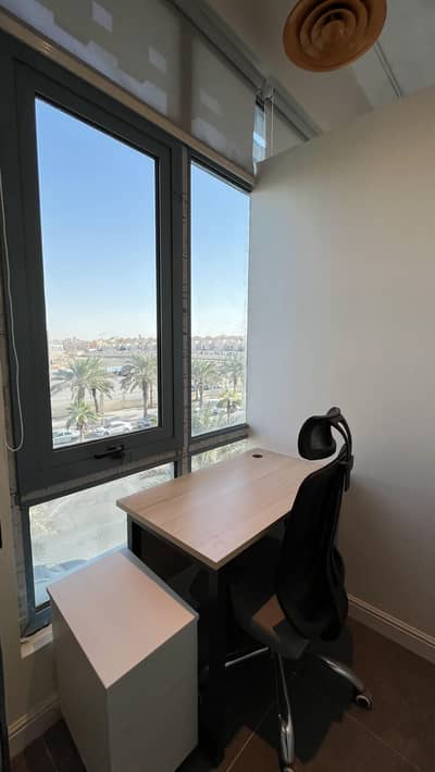 مكتب  للايجار في غرب الرياض، الرياض - مكاتب مؤثثة للإيجار في الرياض