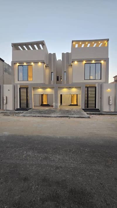 6 Bedroom Villa for Sale in King Fahd Suburb, Dammam - Villa for Sale in King Fahd Suburb, Dammam
