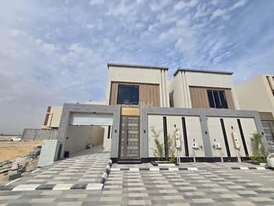 4 Bedroom Villa for Sale in King Fahd Suburb, Dammam - Villa for sale in King Fahd Suburb, Dammam