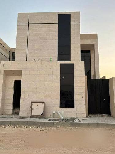 Villa For Sale in Al Mahdiyah, Riyadh