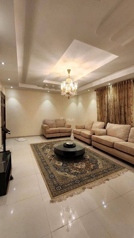 شقة كبيرة مؤثثة للايجار في حي السلامة شقة كبيرة مؤثثة للايجار في حي السلامة