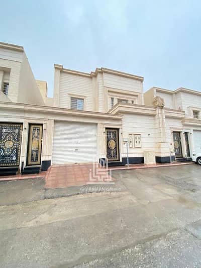 فیلا 11 غرف نوم للبيع في شرق الرياض، الرياض - سكن عائلي واستثمار ذكي - فيلا دور ونصف وشقتين حي السعادة