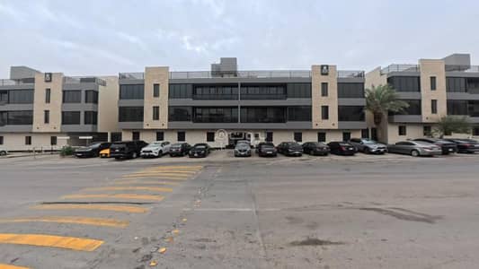 شقة 3 غرف نوم للايجار في شمال الرياض، الرياض - شقة للإيجار في الملقا، شمال الرياض