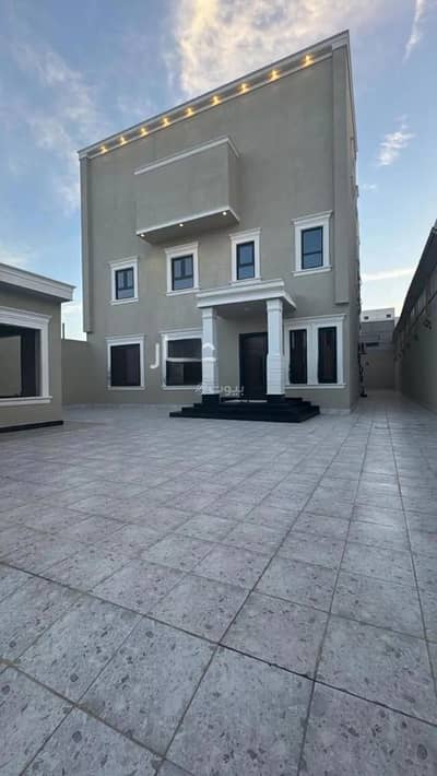 فیلا 5 غرف نوم للبيع في شرق الرياض، الرياض - فيلا للبيع في شارع حسن سعيد المخرج, حي المعيزيلة, مدينة الرياض, منطقة الرياض