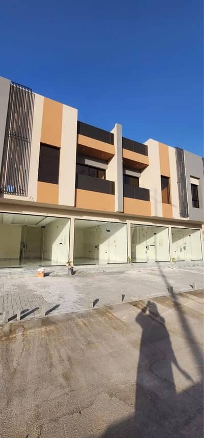 Showroom for Rent in North Riyadh, Riyadh - Exhibition Building For Rent in Al Arid, Riyadh