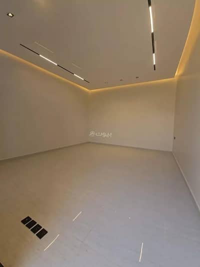 دور 5 غرف نوم للبيع في شرق الرياض، الرياض - دور للبيع في شارع حنظلة الجمحي, حي البيان, مدينة الرياض, منطقة الرياض