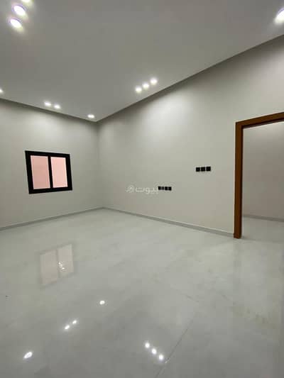 دور 3 غرف نوم للبيع في شرق الرياض، الرياض - النهضه