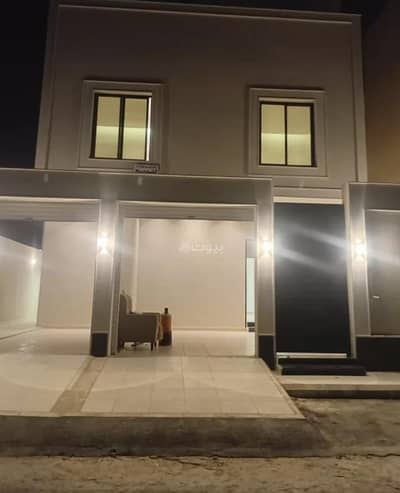 دور 5 غرف نوم للبيع في شرق الرياض، الرياض - دور للبيع في حي البيان، الرياض
