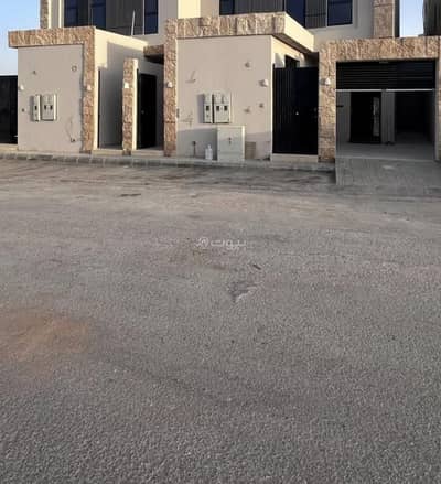 دور 4 غرف نوم للبيع في شرق الرياض، الرياض - دور للبيع في حي البيان، الرياض