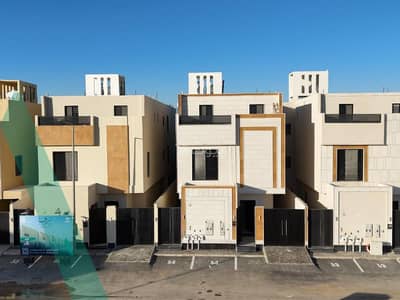 4 Bedroom Floor for Sale in East Riyadh, Riyadh - Outstanding housing opportunity in the Lurin project - Al-Janadriyah neighborhood, East Riyadh