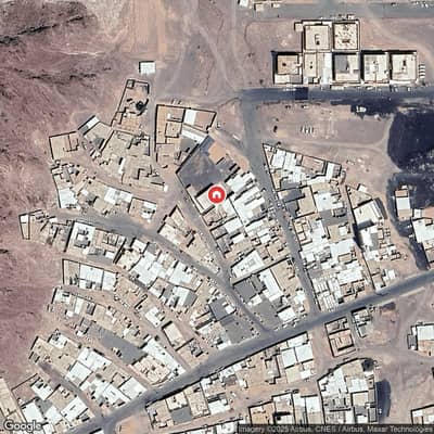 4 Bedroom Floor for Sale in Wairah, Madina - Floor for sale in Al Wairah, Madinah