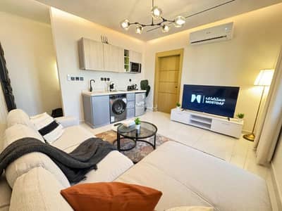 1 Bedroom Flat for Rent in North Jeddah, Jeddah - Luxury bedroom apartment | Fully equipped kitchen