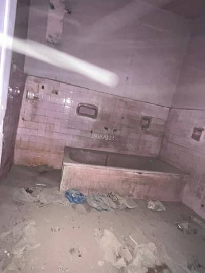 عمارة سكنية  للبيع في وسط الرياض، الرياض - للبيع عمارة سكنية في حي غبيرة